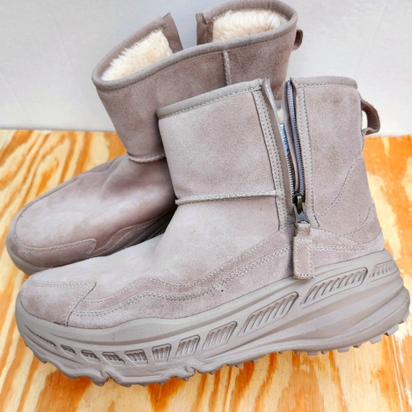 UGG Other - 🔴 SOLD 🔴UGG M CA805 CLASSIC WEATHER BTNL